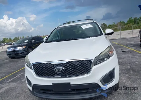 2016 Kia Sorento 2.4L Lx z USA, uszkodzony, nr VIN 5XYPG4A39GG091994
